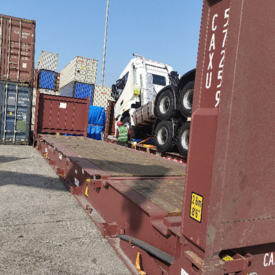 RORO/OOG vracht van Chinese vrachtvervoerder voor dumptruck en betonmixer en tractor
