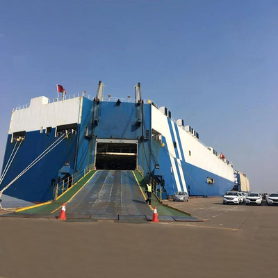 Graafmachine en vrachtwagen kraan roro scheepvaart offerte van Chinese vrachtagent