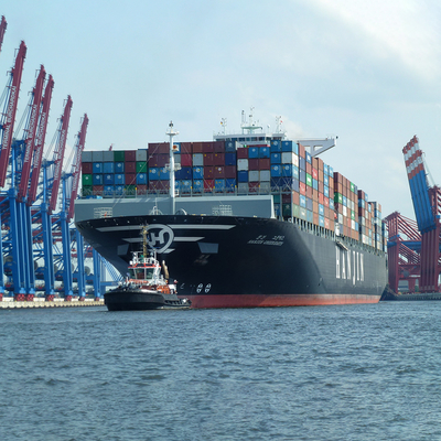 Zware vrachtbrokkel of brokkel vrachtvervoerlijnen van China naar Indonesië